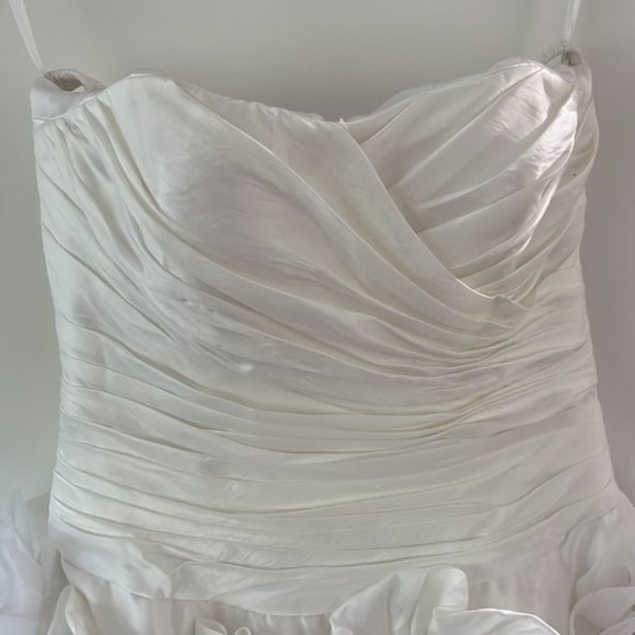 Sweetheart Strapless Wedding/Grad Cocktail Dress - Picture 3 of 7